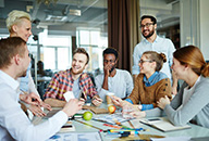 تطوير وإدارة مؤشرات الأداء الرئيسية (KPIs)